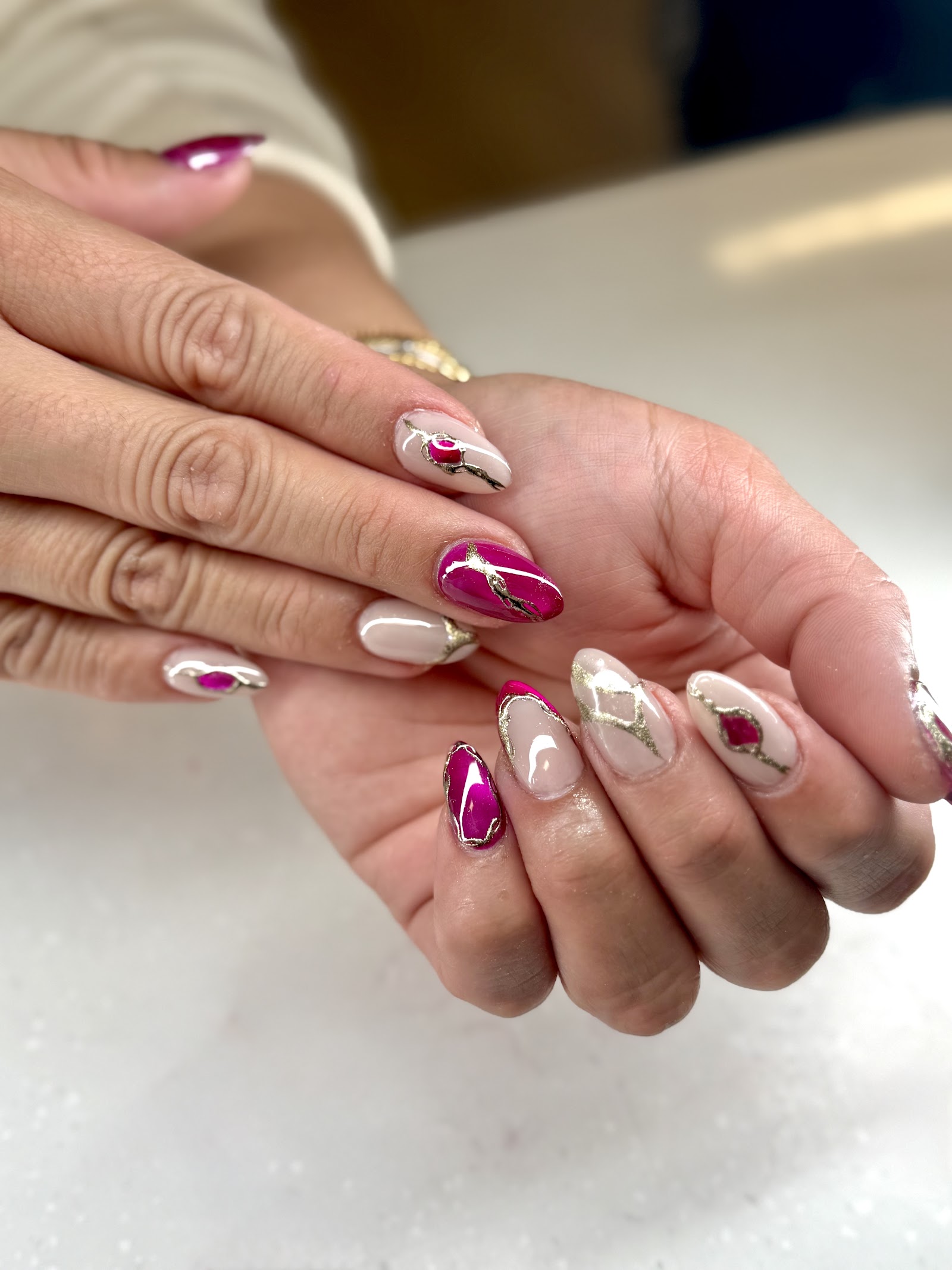 Pureluxe Nail Spa nail photo 4